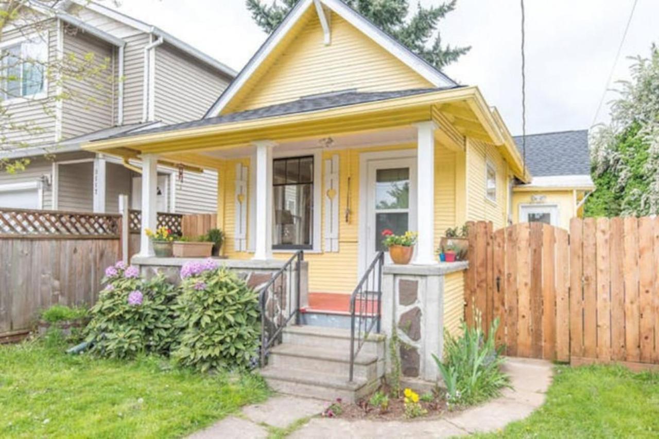 Charming 1909 St Johns Bungalow Portland Exterior photo